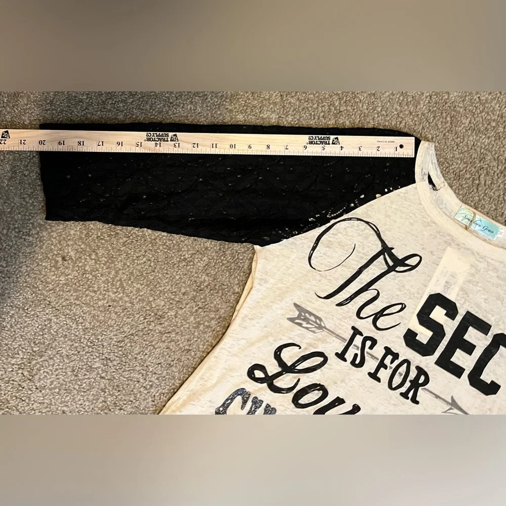 Southern Grace SEC is for Lovers & Champions Graphic Raglan Tee size M - Picture 11 of 15